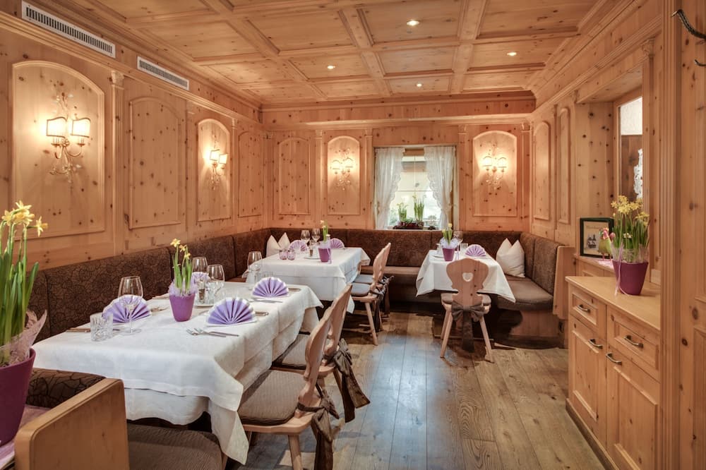 デア レッシェンホフ 写真