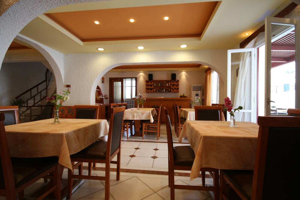 イリオヴァシレマ 写真