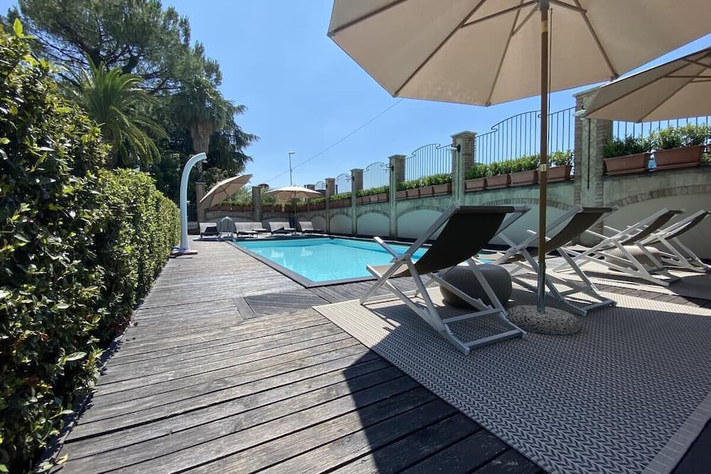 Four Points Flex by Sheraton Naples Marigliano 写真