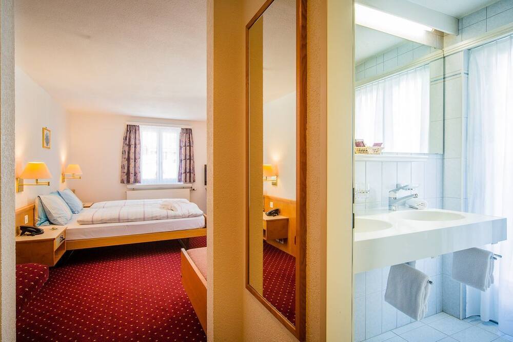 Hotel Heilquelle-Leukerbad-Therme 写真