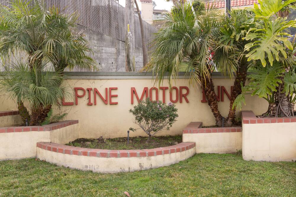 アルパイン イン アンド スイーツ 写真