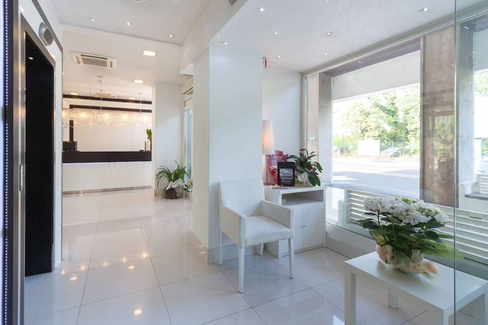 スイート ホテル エリート 写真