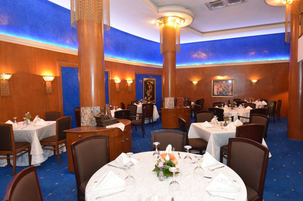 ホテル ラバト 写真