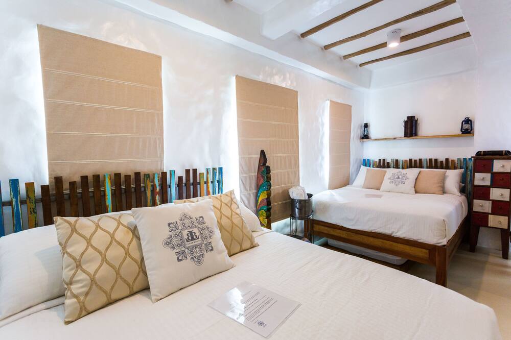 ルガー ボニート ホテル ボラカイ 写真