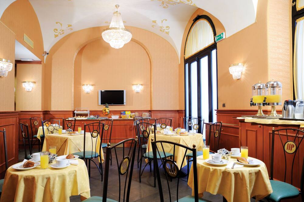 ホテル パトリア 写真