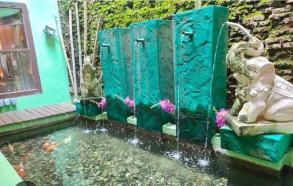 ホテル ラング フース 写真