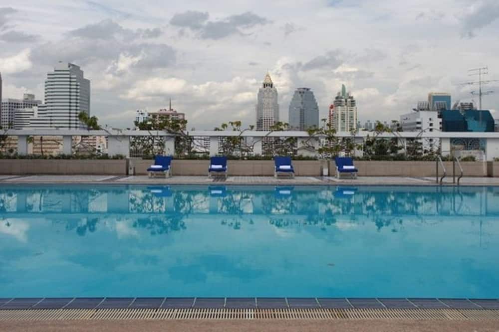 トリニティ シーロム ホテル 写真