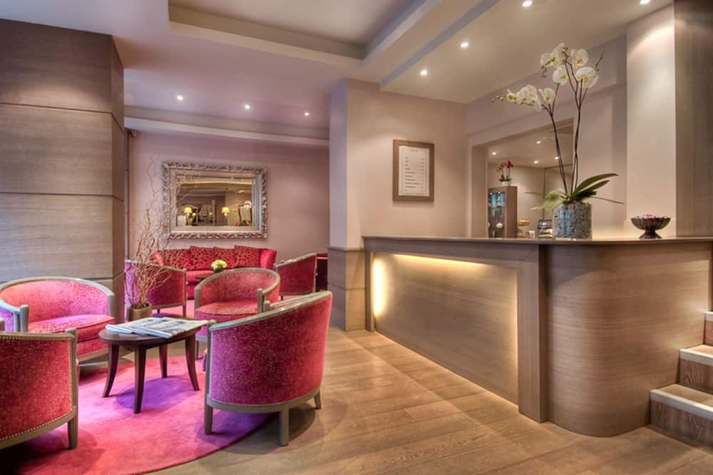 ホテル マセナ 写真