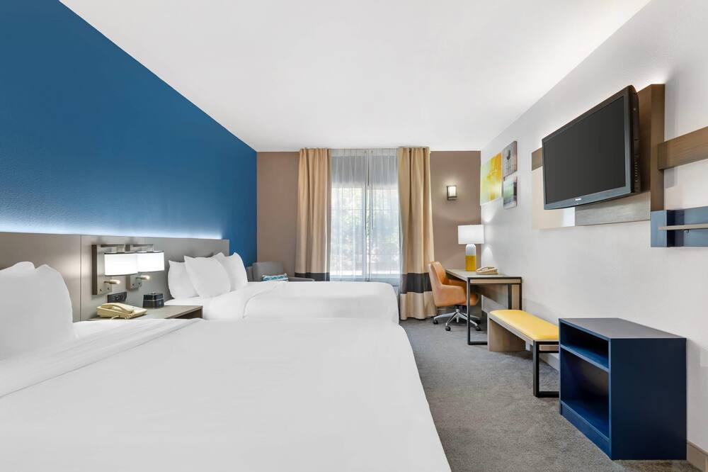 コンフォート イン & スイーツ サクラメント - ユニバーシティ エリア 写真