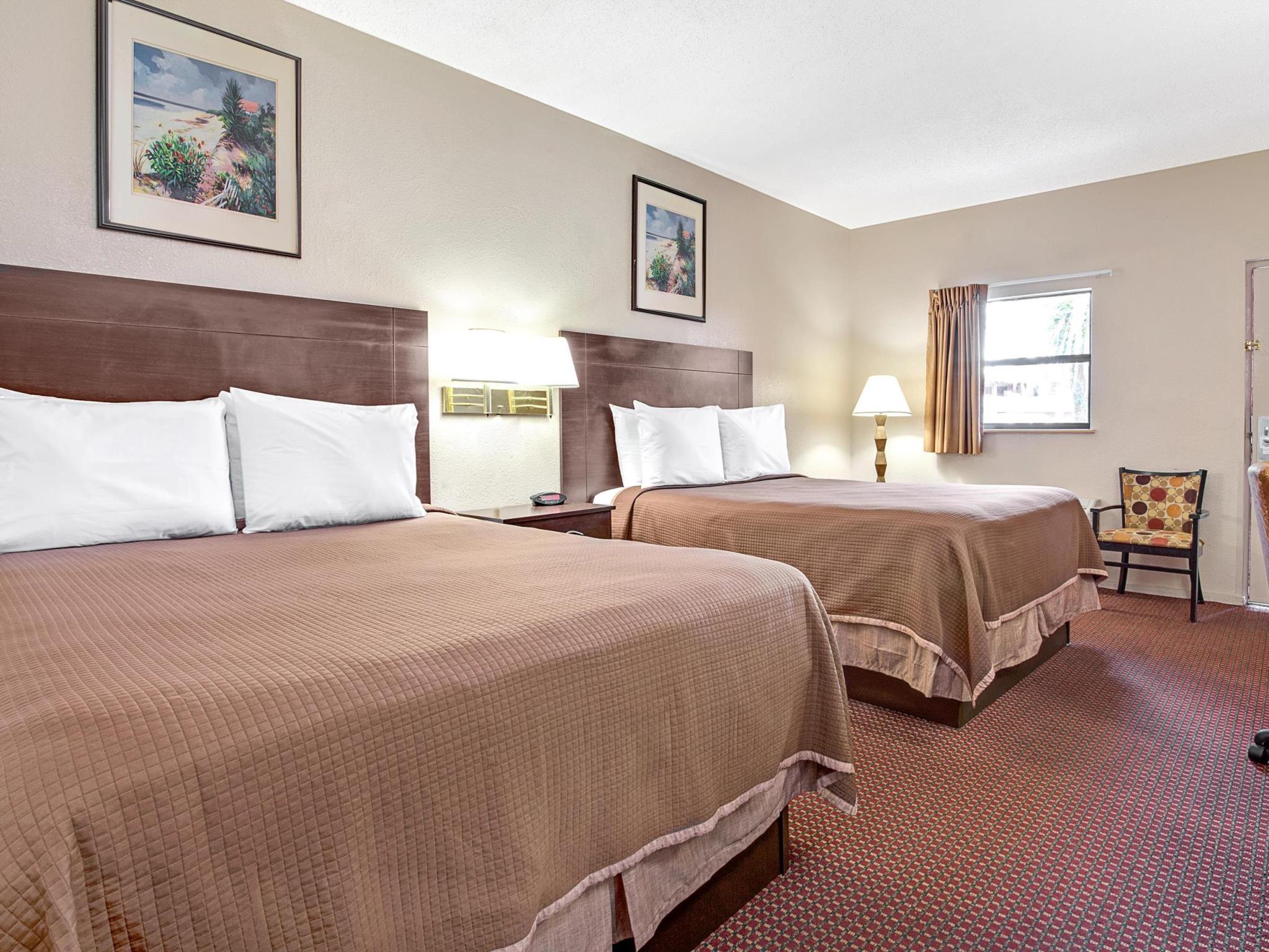 ラマダ バイ ウィンダム マーフリーズボロ 写真