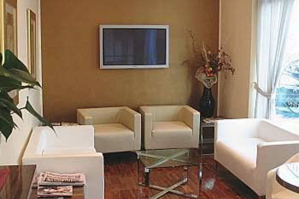 ホテル カンピオン 写真