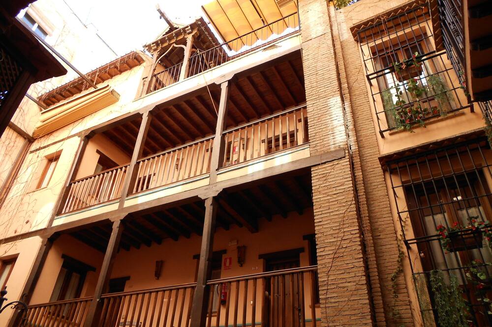 ホテル ポサダ デル トロ 写真