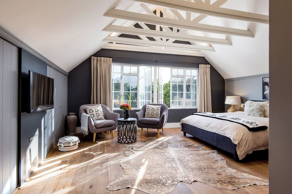 14 オン クライン コンスタンティア 写真