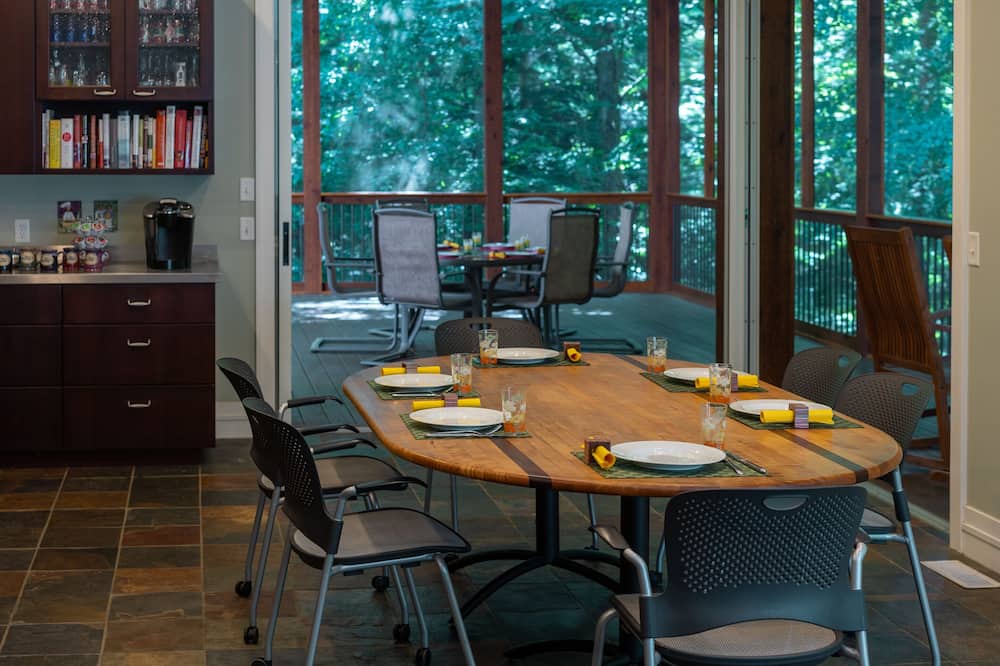 ピジョン クリーク イン 写真