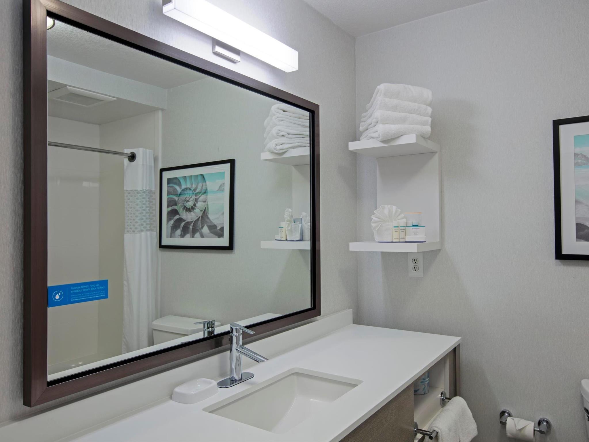 ハンプトン イン アンド スイーツ ハーモサ ビーチ 写真