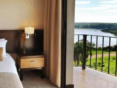 パノラマ グランド イグアス 写真