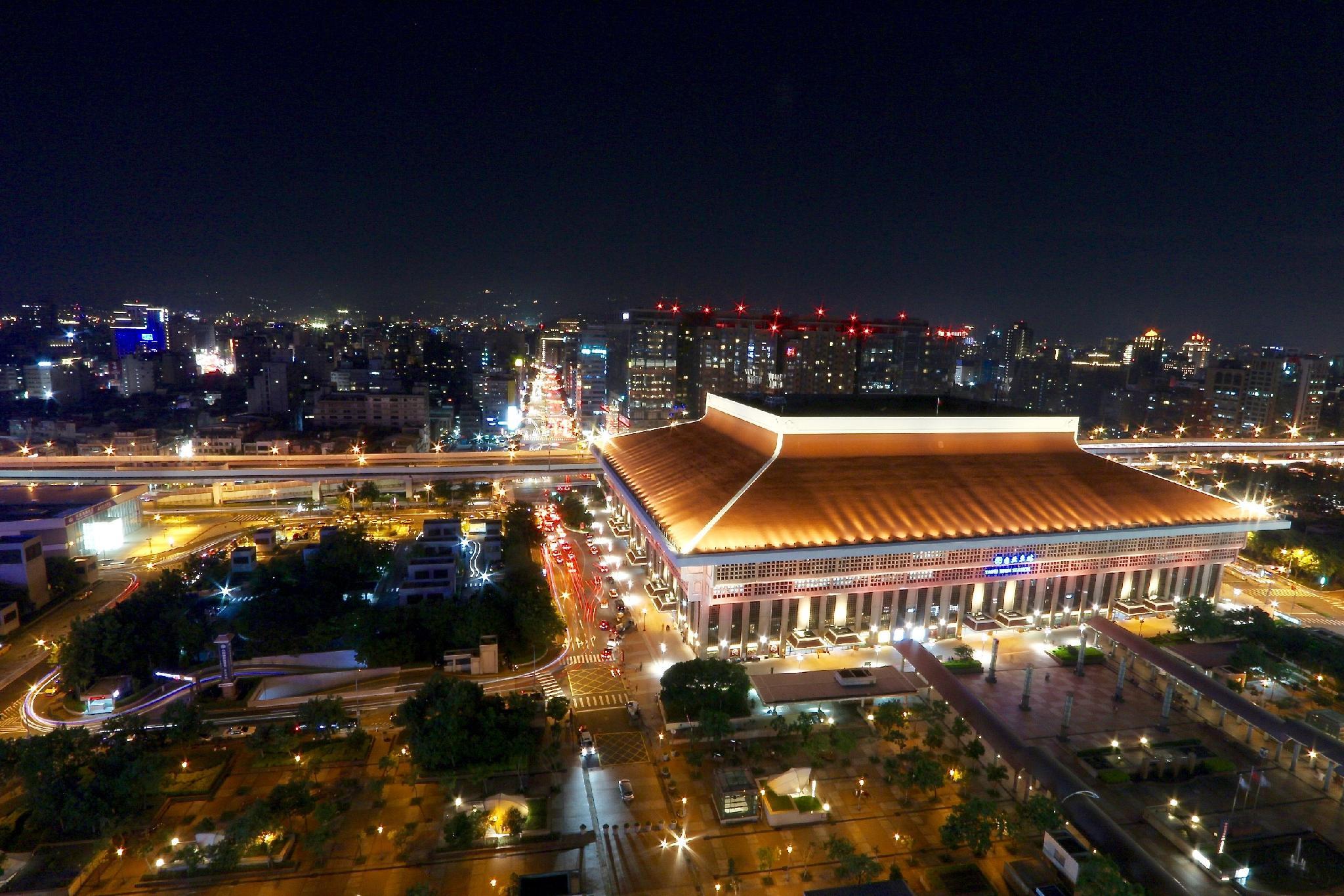 スカイ19 ホテル 写真