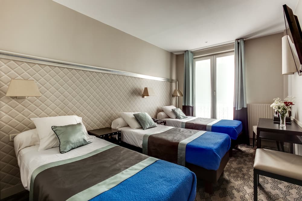 ホテル ダミアン 写真