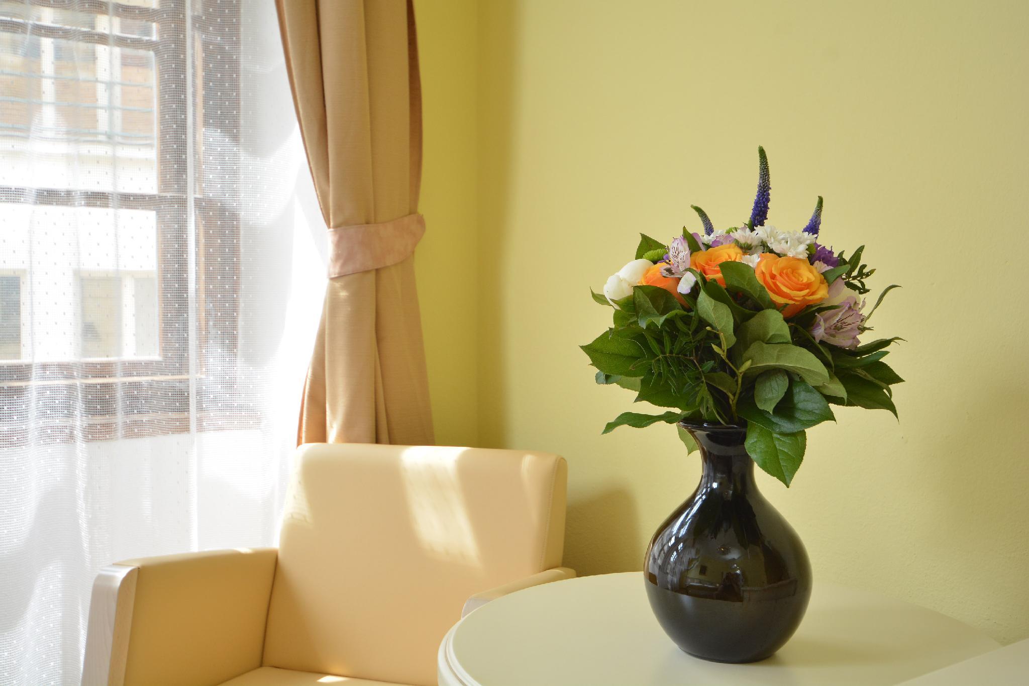 メタモルフィス ホテル 写真