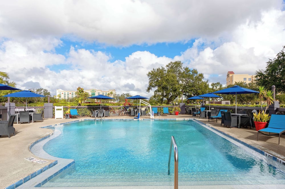 ハンプトン イン オーランド インターナショナル エアポート 写真