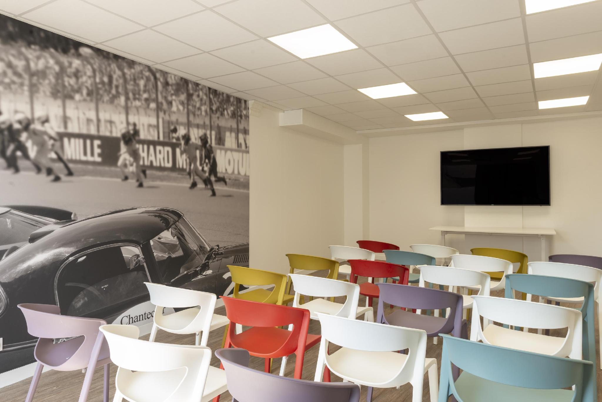 ジ オリジナルズ シティ ホテル シャンテクレール ルマン 写真