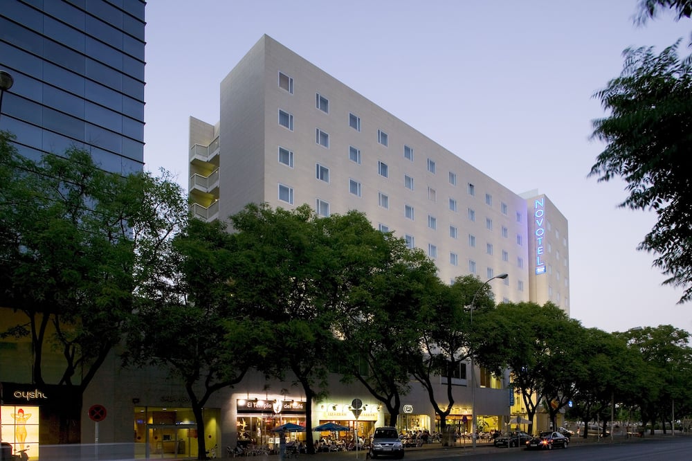 ノボテル セビリア 写真