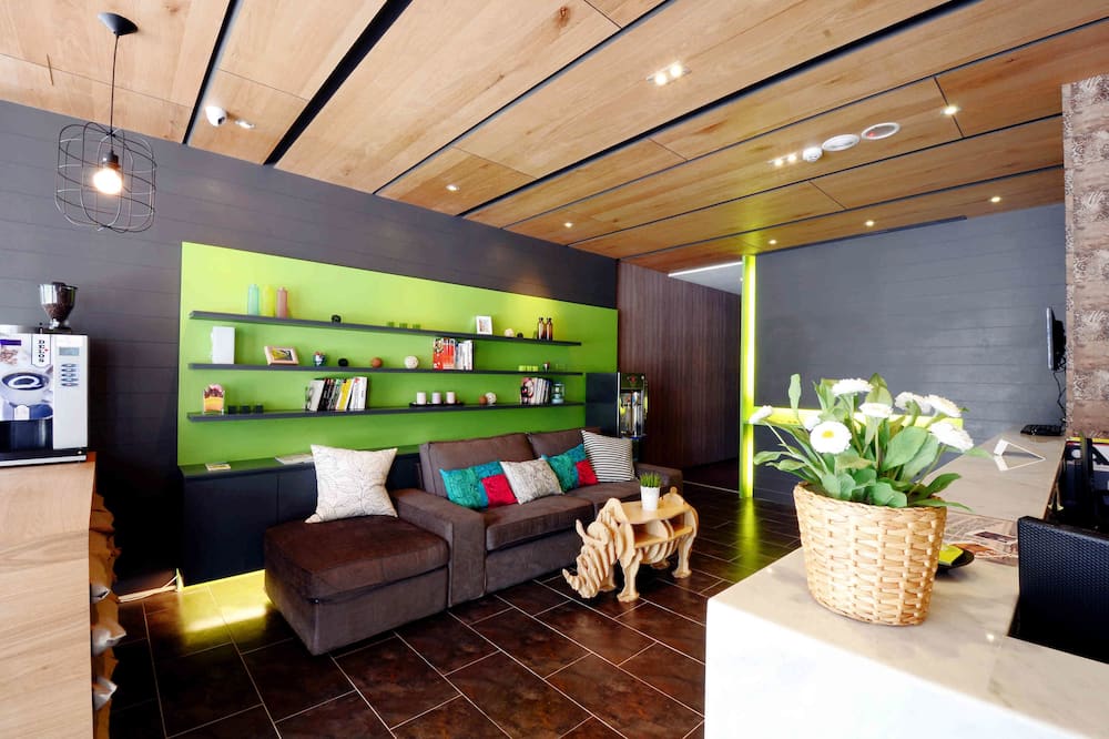 ARK ホテル ドンメン 写真