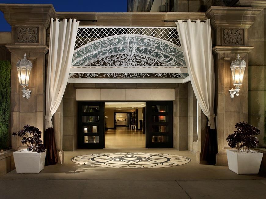 ハントリー サンタ モニカ ビーチ 写真