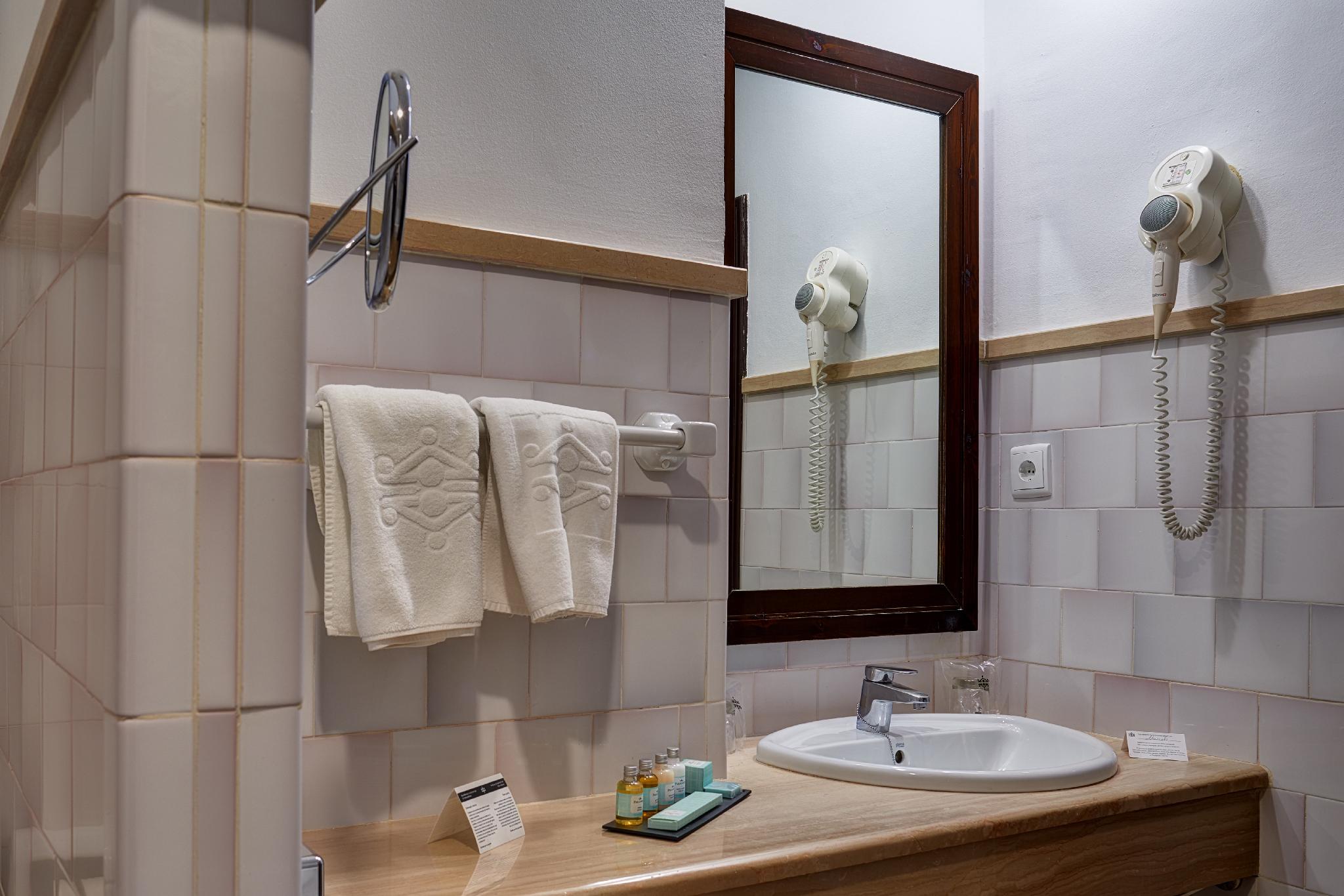 パラドール デ ウベダ 写真