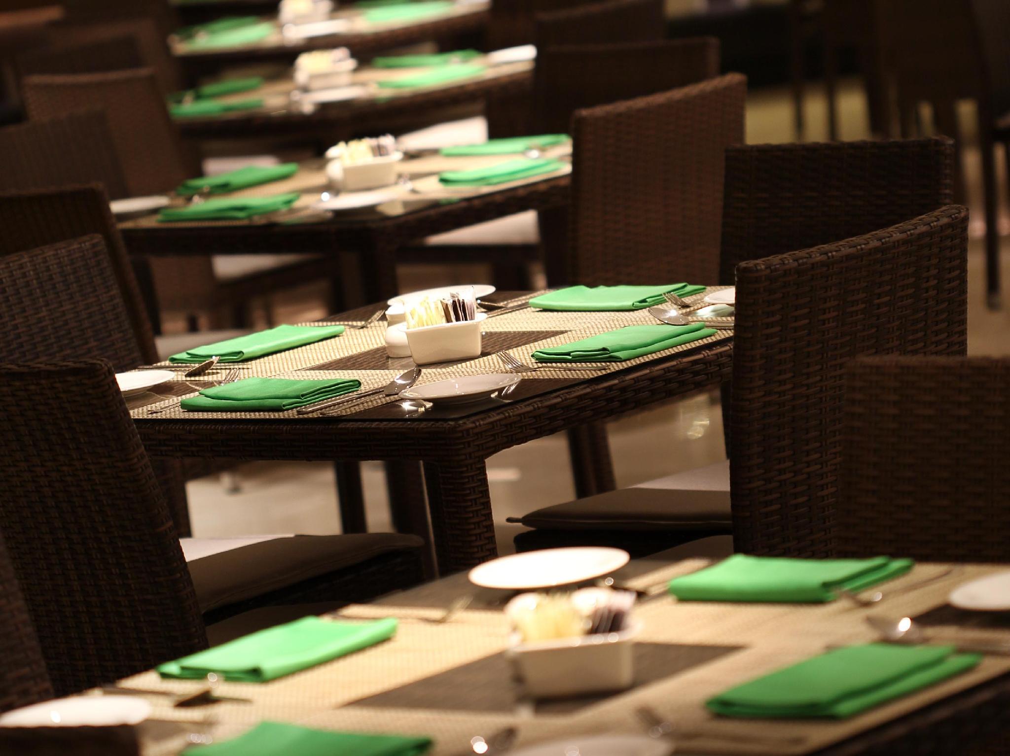 ホテル サンティカ プルミエール コタ ハラパン インダー 写真