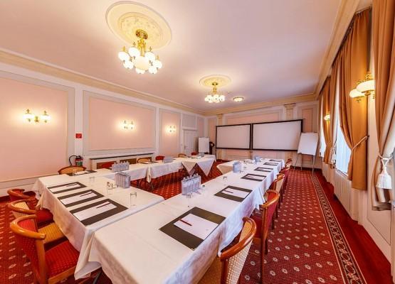 ホテル ベルヴュー ヴィーン 写真