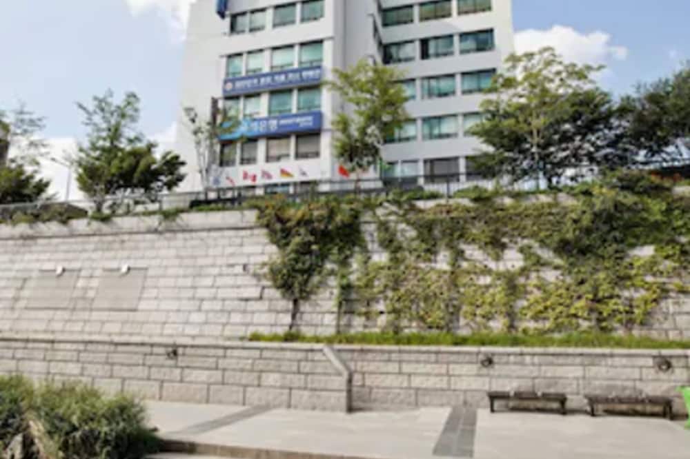 セントラル ツーリスト ホテル 写真