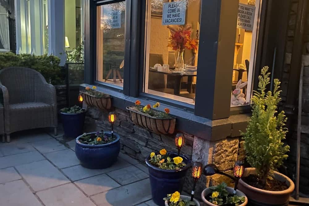 オータム リーブス ゲスト ハウス 写真