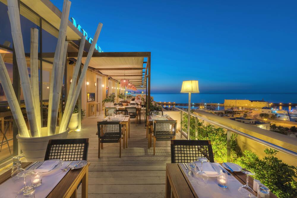 GDM Megaron, Historical Monument Hotel 写真