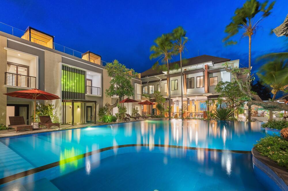 パドマサリ リゾート ロヴィーナ 写真