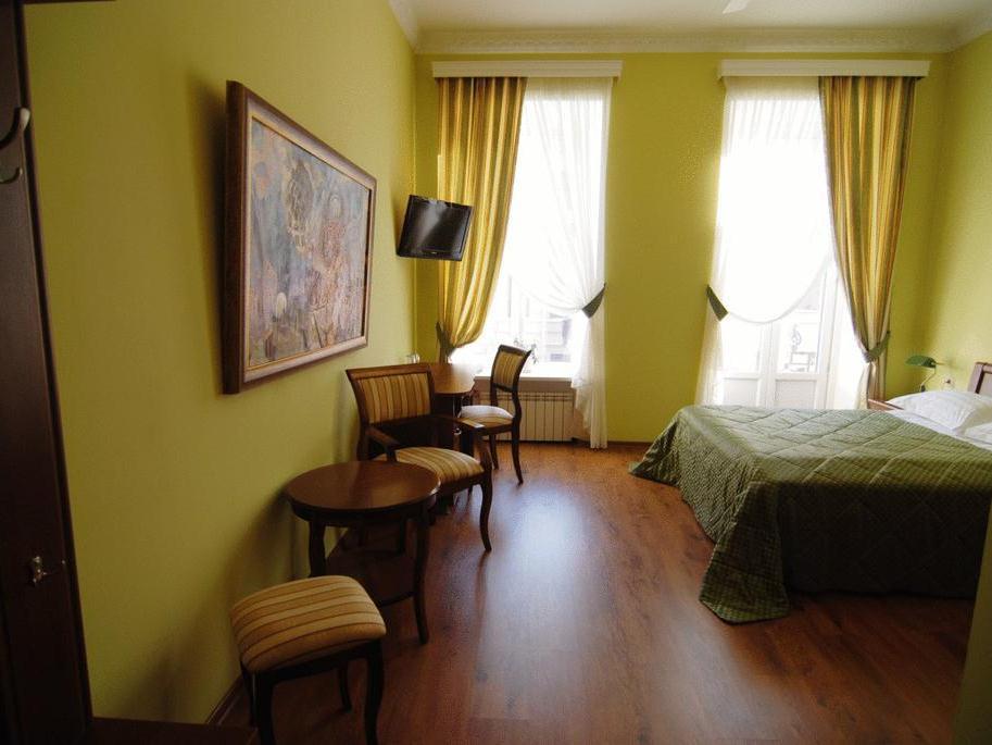 ピータルスカヤ クラブ ホテル 写真