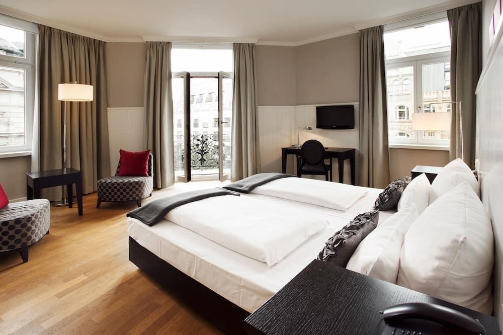 ヴィクトリア ホテル 写真