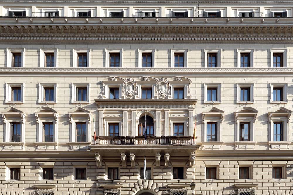 エグゼ インターナショナル パレス 写真