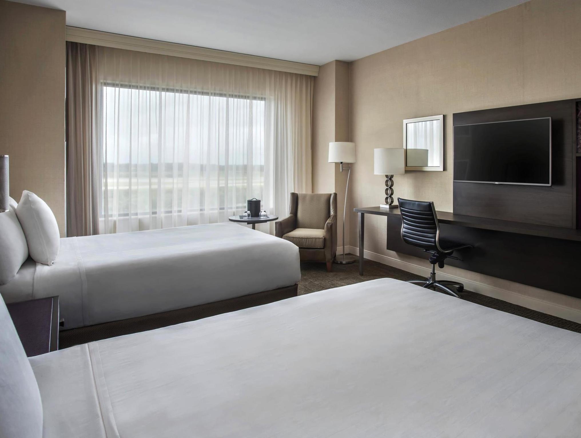 ハイアット リージェンシー ピッツバーグ インターナショナル エアポート 写真