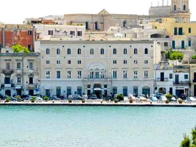 グランデ アルベルゴ インテルナツィオナーレ 写真