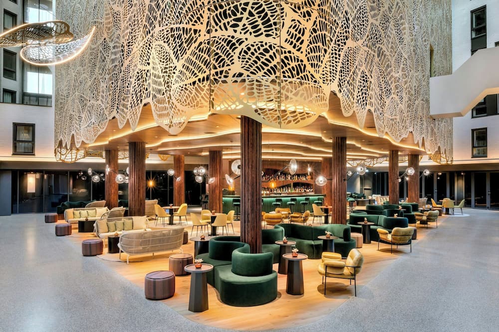 ルネッサンス アムステルダム ホテル 写真