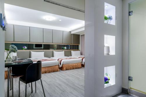 ハーモニアス ホテル 写真