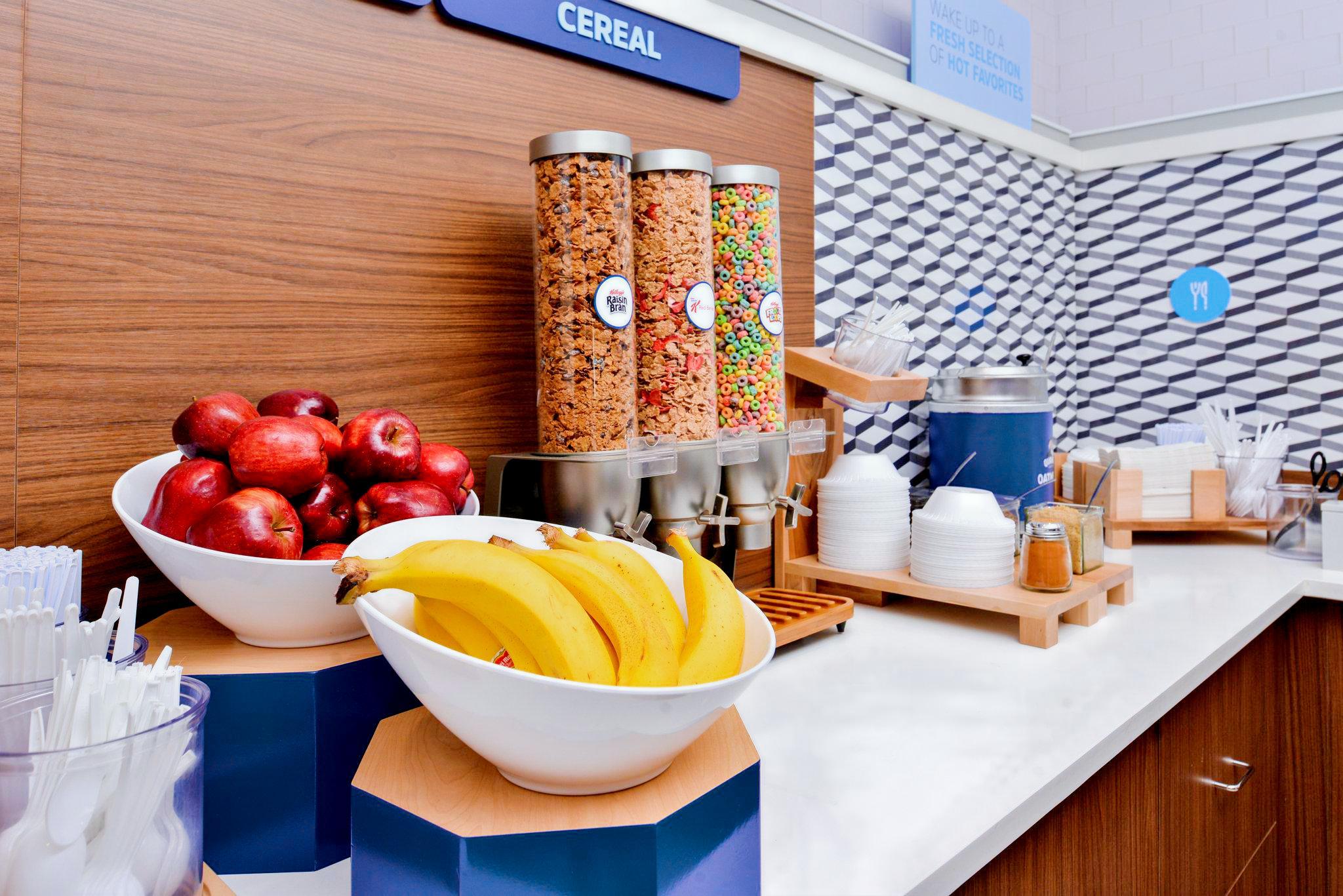 ホリデイ イン エクスプレス & スイーツ シンシナティ - メイソン by IHG 写真