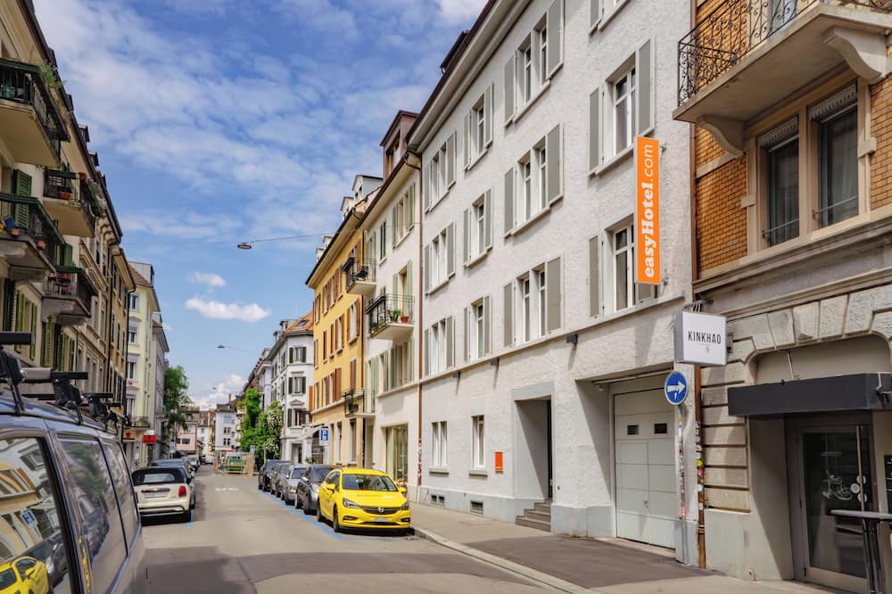 イージーホテル チューリッヒ シティ センター 写真