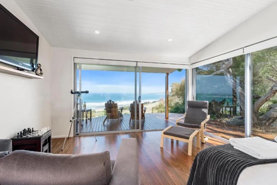 Seafarers Getaway 写真