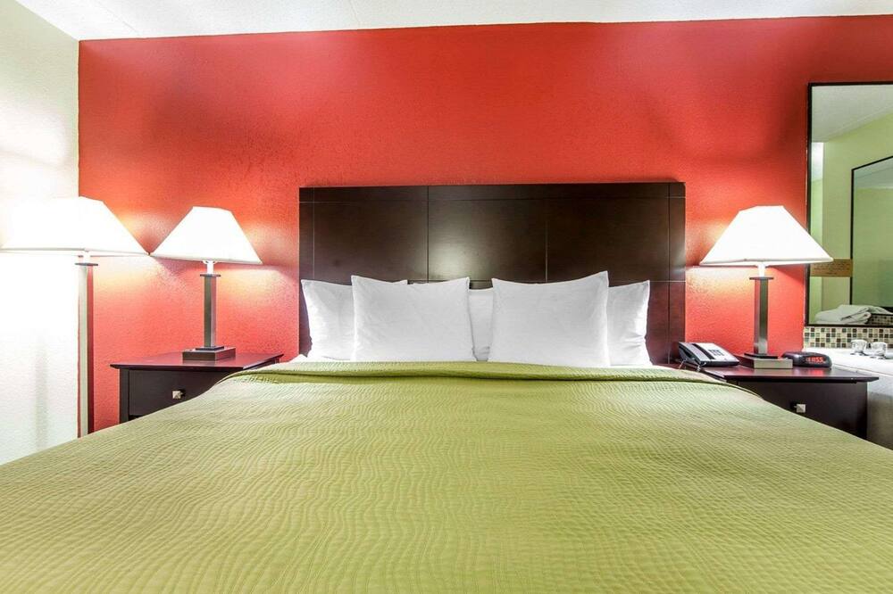 クオリティ イン ウエスト 写真