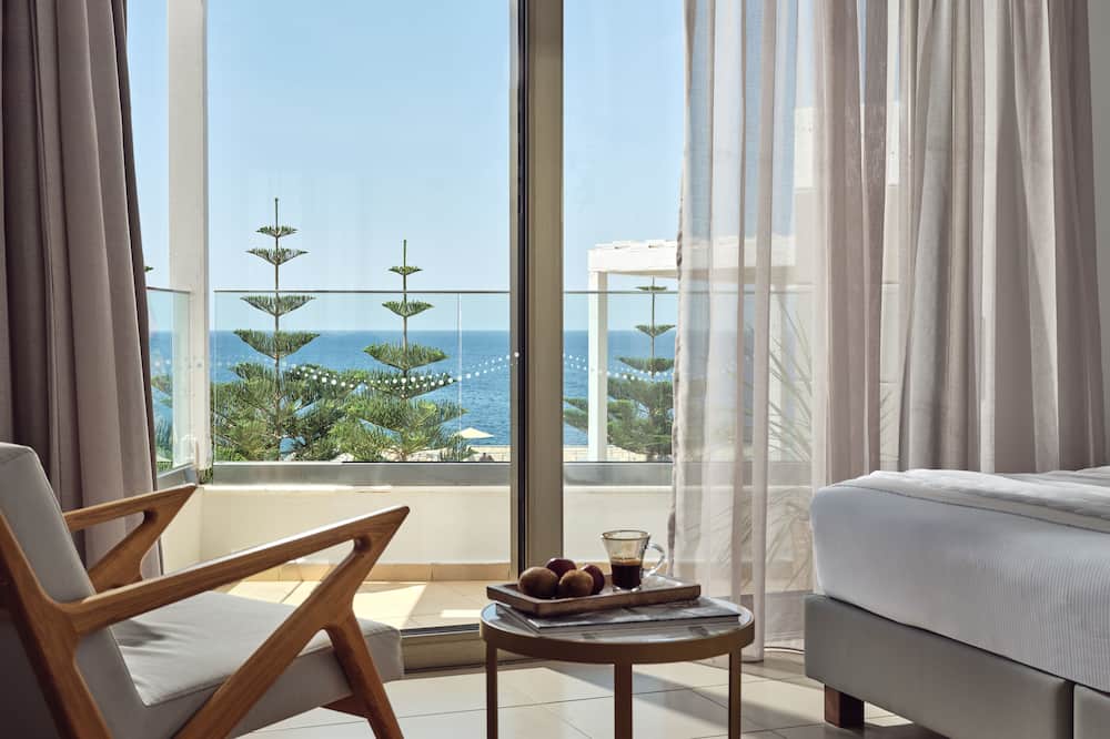 ザ ロイヤル ブルー ア ラグジュアリー ビーチ リゾート 写真