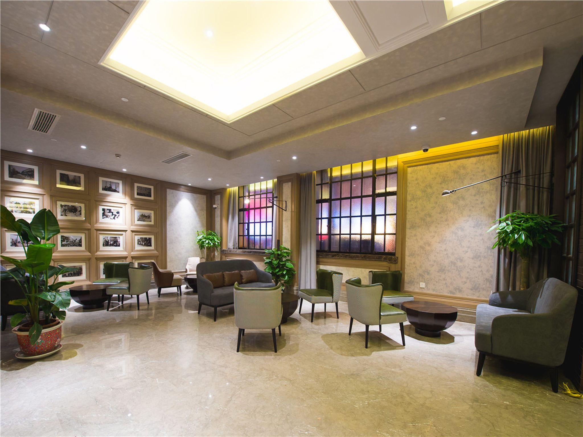 ジンジャン メトロポーロ クラッシック シャンハイ ナンジンロード イースト 写真