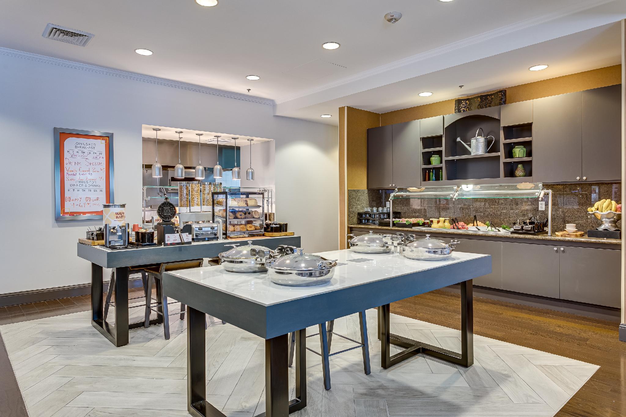 ヒルトン ガーデン イン フェニックス エアポート ノース 写真