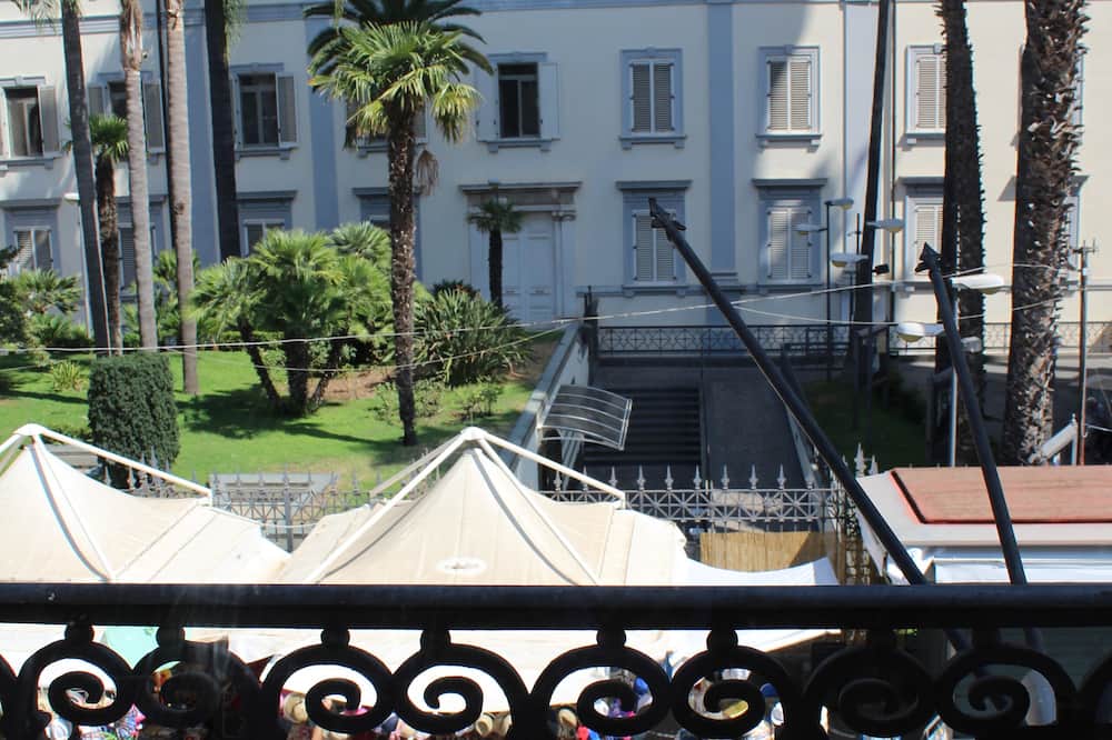 ホテル サントゥアリオ ポンペイ 写真